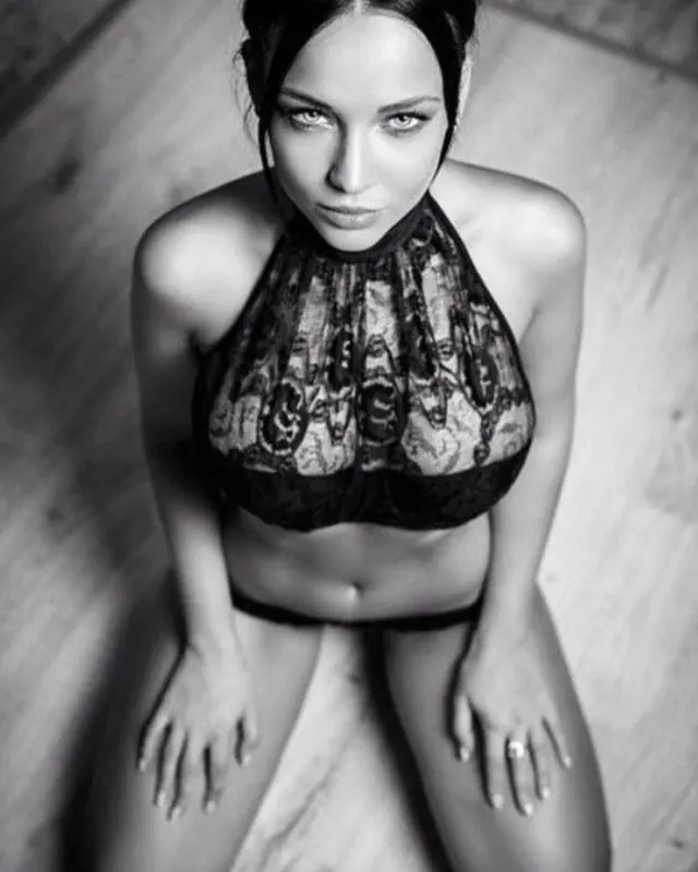 Dounia, 22 ans, beurette à Santes