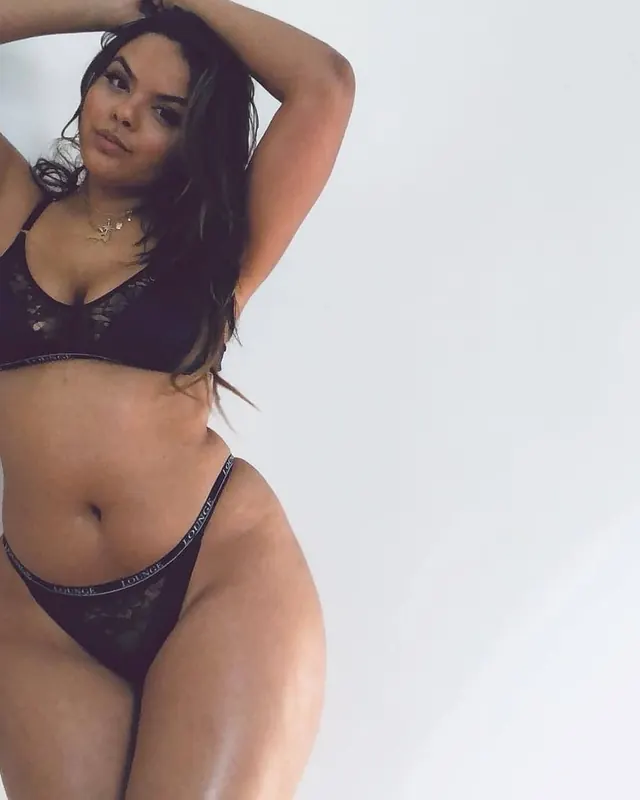 Sanaa, 34 ans, beurette à Eysines