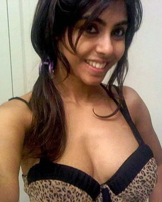 Souhila, 29 ans, beurette à Semur-en-Auxois